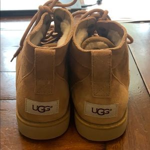 UGG Chestnut Bethany Classic Ankle Boots